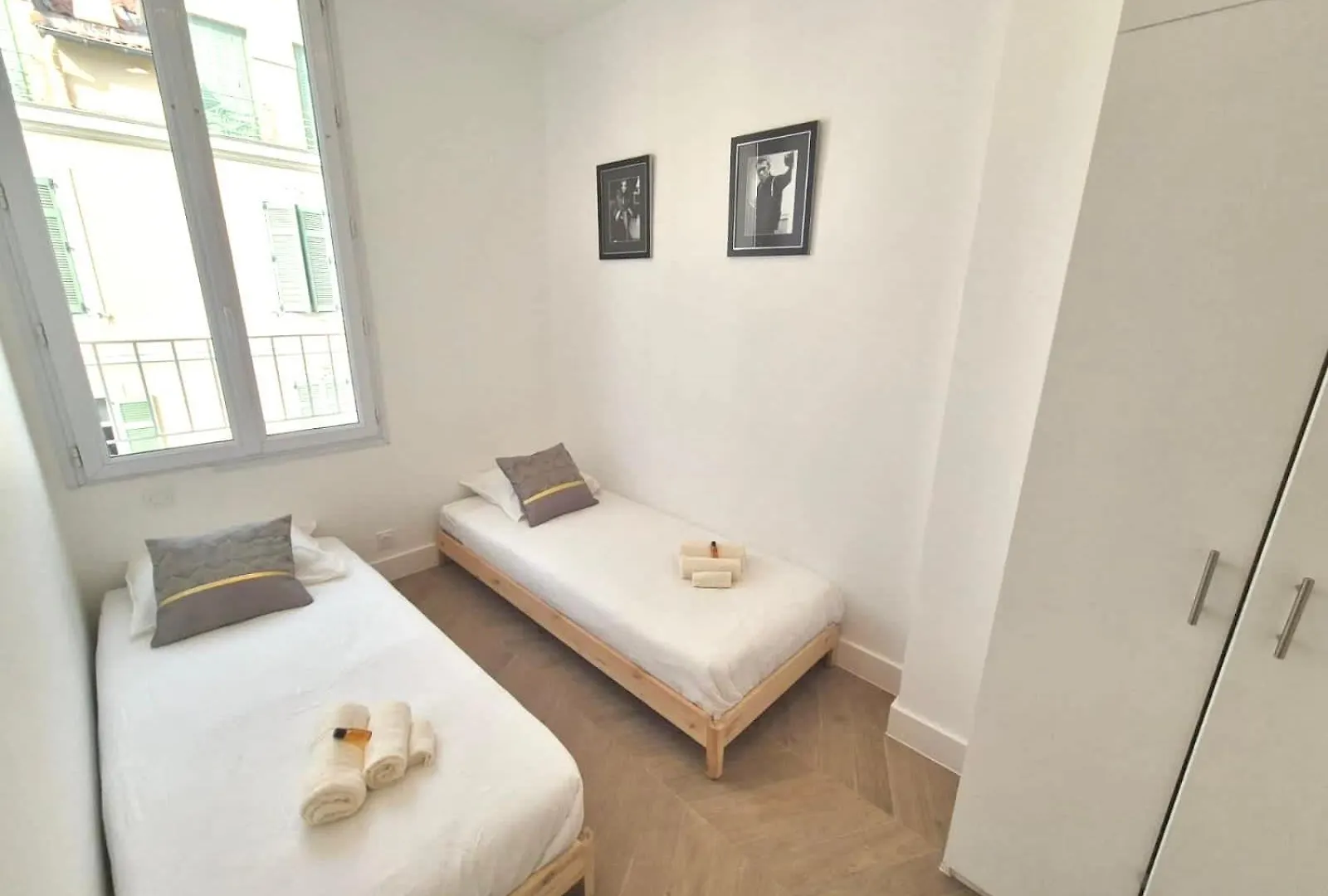 Luxury 3 Bed 2 Bath Flat Cannes Croisette 0*,