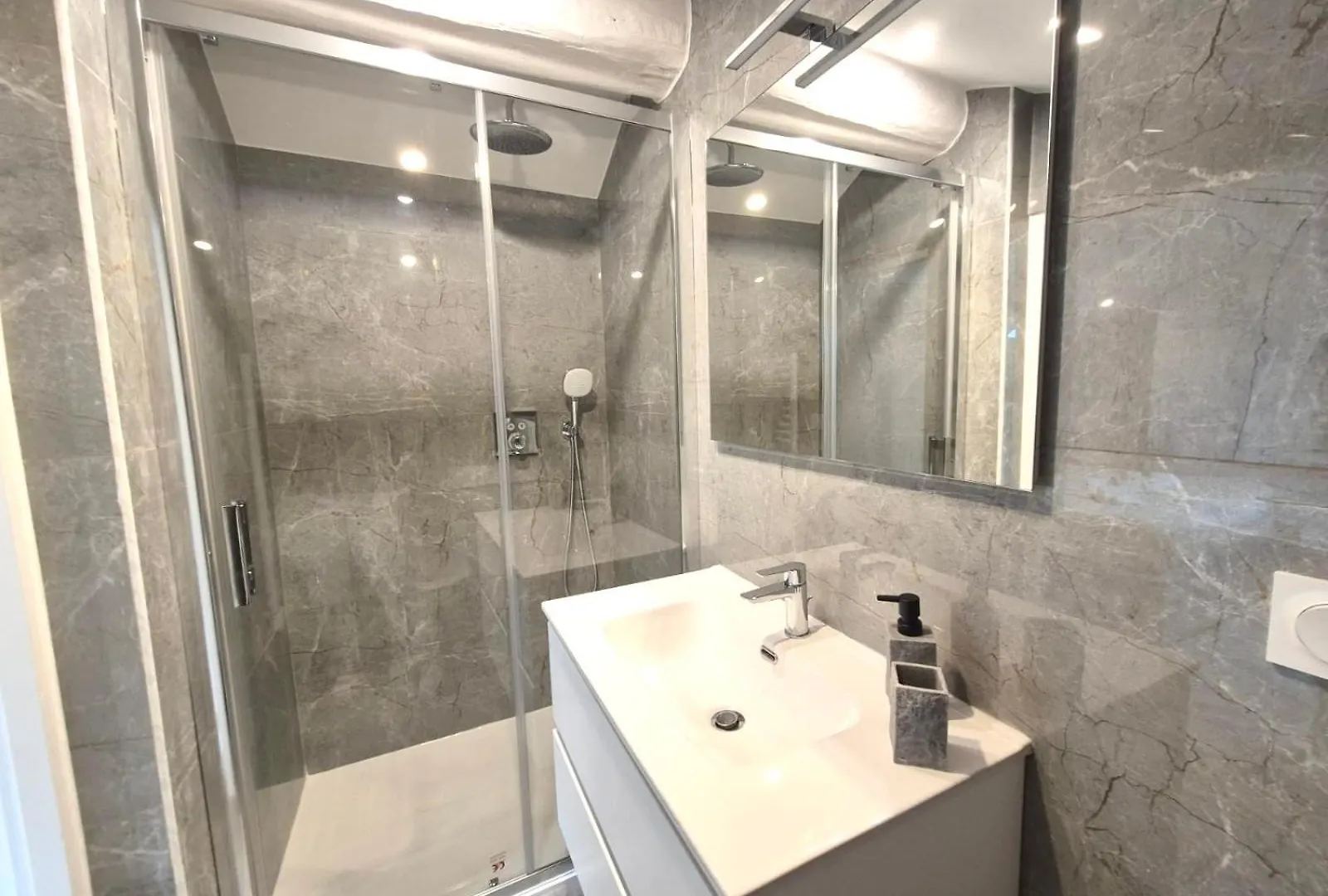 Apartamento Luxury 3 Bed 2 Bath Flat Cannes Croisette