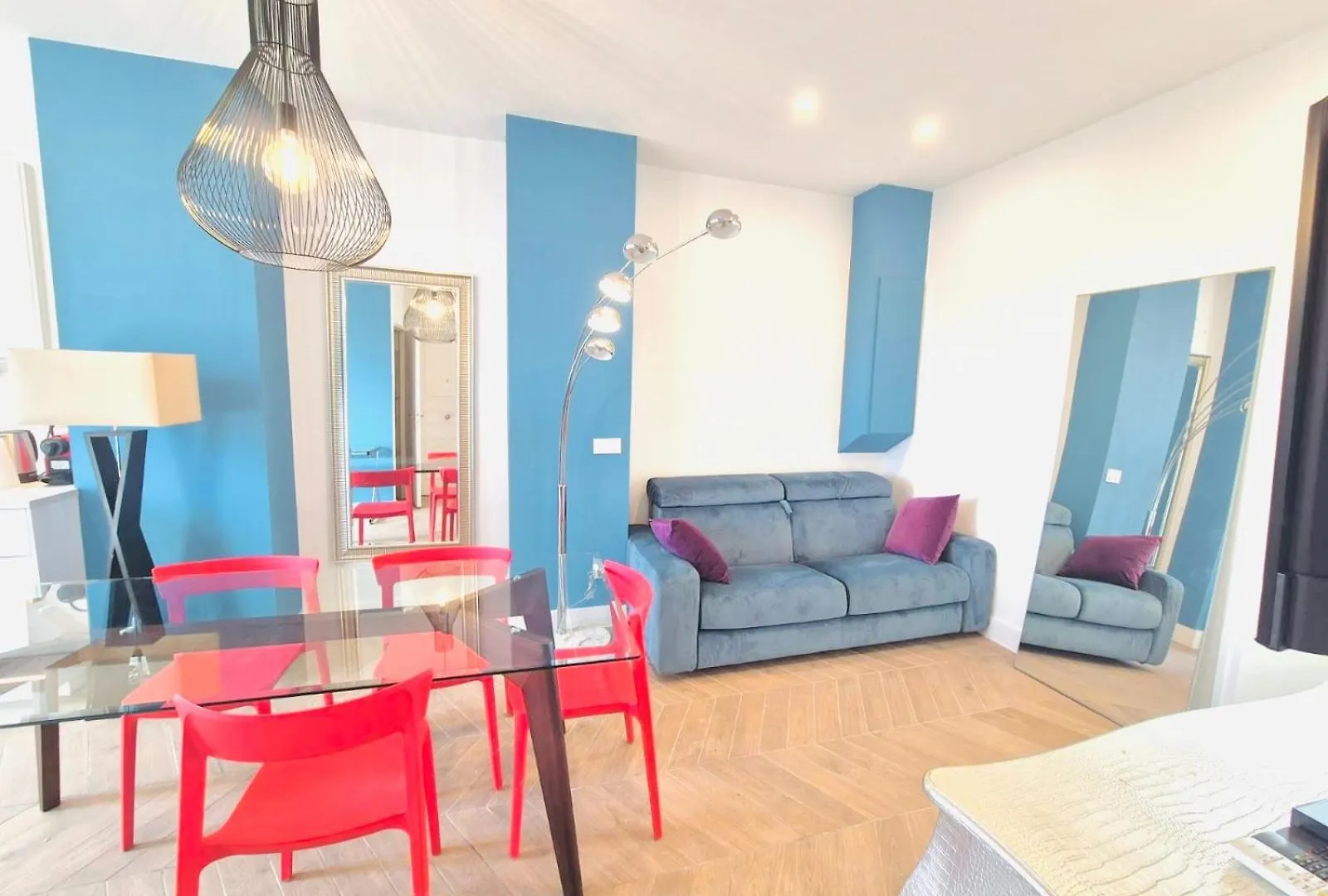 Luxury 3 Bed 2 Bath Flat Cannes Croisette